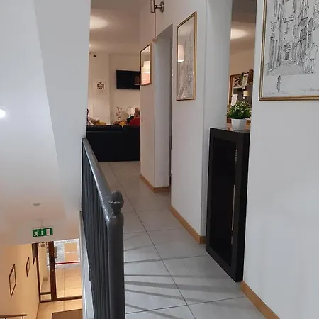 Buon Centro - - Self Check-in 酒店 3*