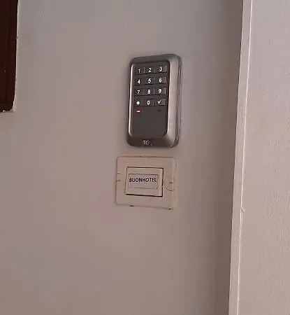 Buon Centro - - Self Check-in 3*