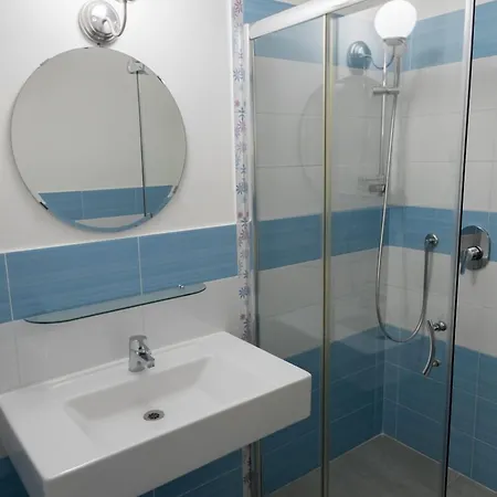 Buon Centro - - Self Check-in Hotel