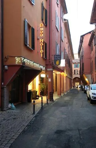 Buon Centro - - Self Check-in Hotel