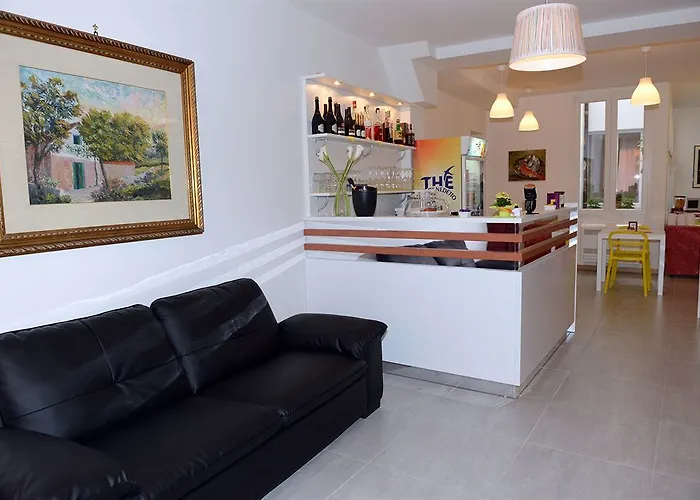 Buon Centro - - Self Check-in 3* Bolonia