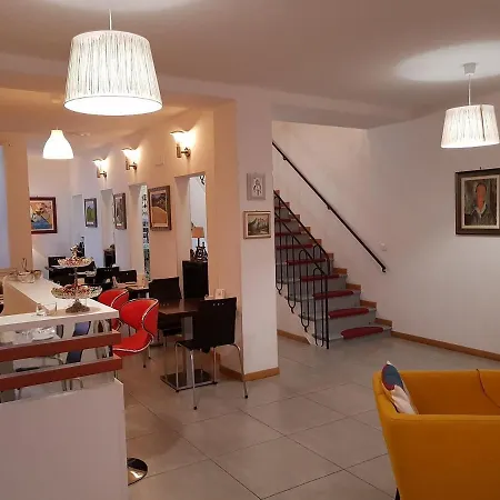 Buon Centro - - Self Check-in Hotel