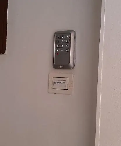 Buon Centro - - Self Check-in 3*